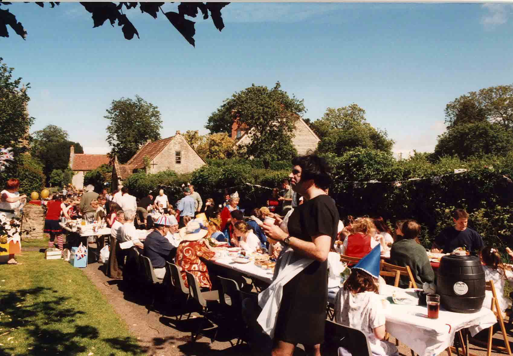 2002 Jubilee Street Party-9